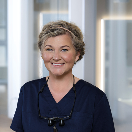 Porträt Nadine Marheineke
